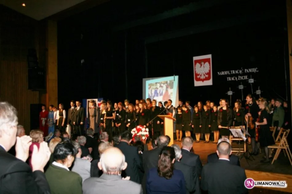 Uroczysta sesja Rady Miasta Limanowa - zdjęcie 4