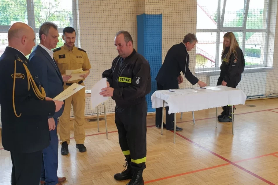 Uroczyste zakończenie szkolenia  - zdjęcie 7