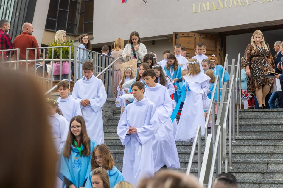 Uroczysta procesja w Sowlinach - Święto Bożego Ciała 2023 - zdjęcie 3