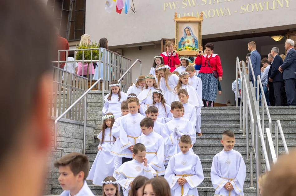 Uroczysta procesja w Sowlinach - Święto Bożego Ciała 2023 - zdjęcie 4