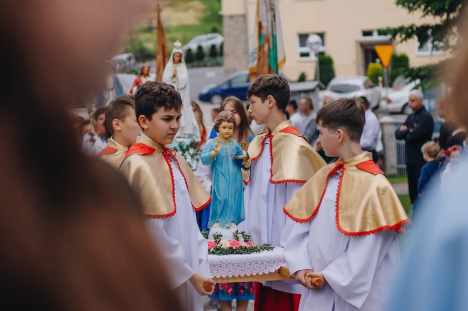 Uroczystość Bożego Ciała 2023 w Parafii pw św. Józefa Rzemieślnika w Starej Wsi - zdjęcie 4
