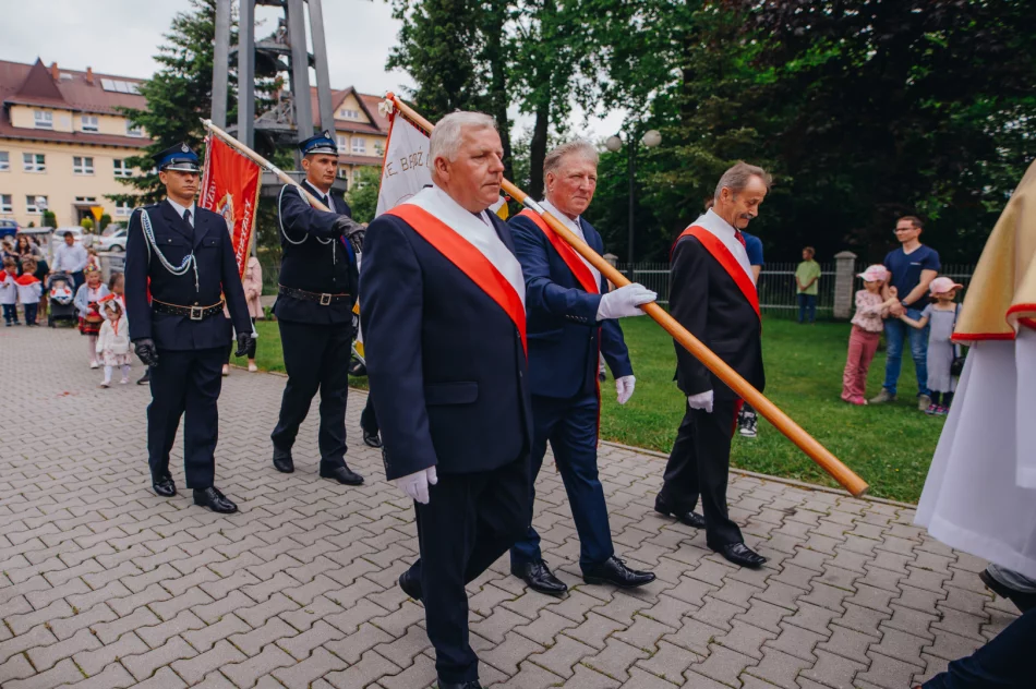 Uroczystość Bożego Ciała 2023 w Parafii pw św. Józefa Rzemieślnika w Starej Wsi - zdjęcie 18