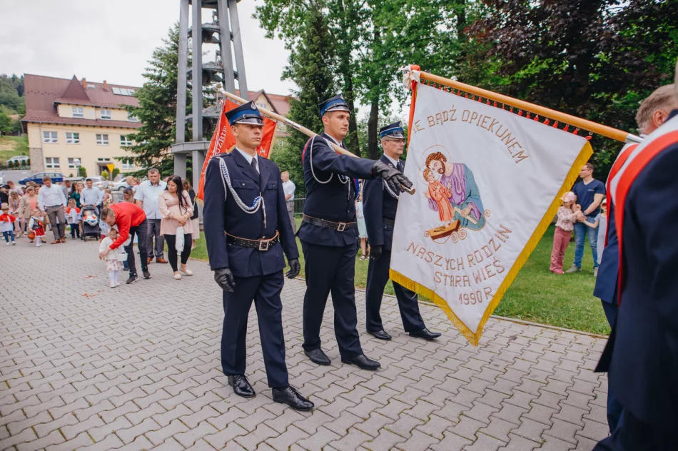 Uroczystość Bożego Ciała 2023 w Parafii pw św. Józefa Rzemieślnika w Starej Wsi - zdjęcie 19