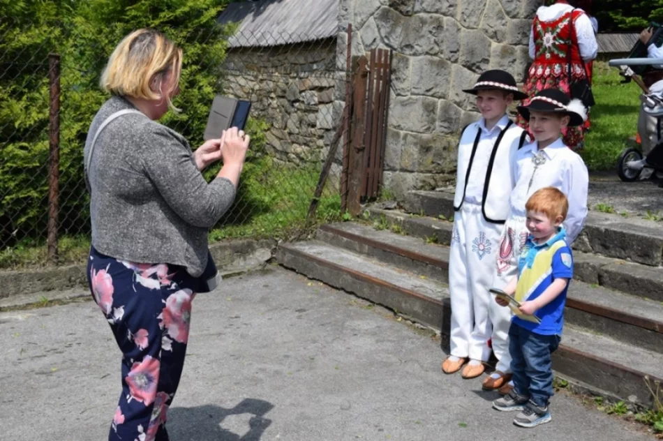 Urokliwa regionalna Eucharystia - zdjęcie 4