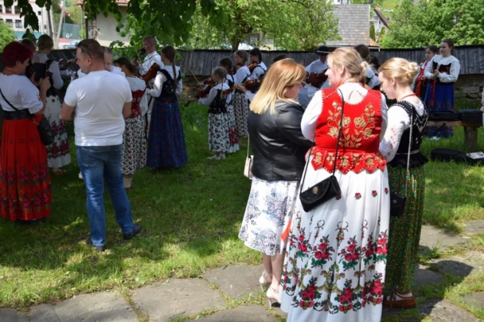 Urokliwa regionalna Eucharystia - zdjęcie 7