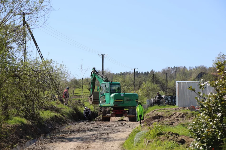 Trzy nowe mosty i kolejne kilometry dróg - zdjęcie 4