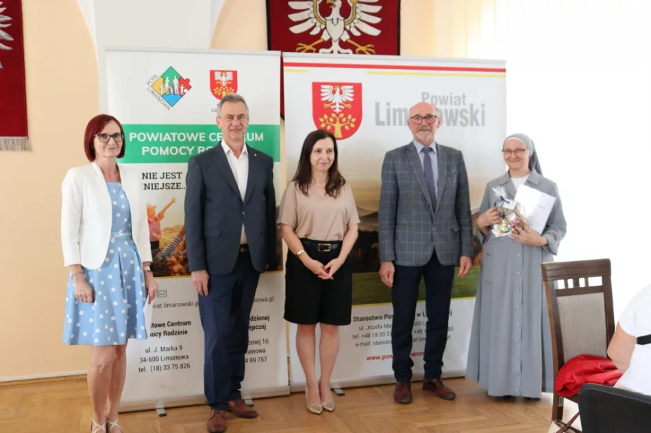 Spotkanie z rodzinami zastępczymi - zdjęcie 7