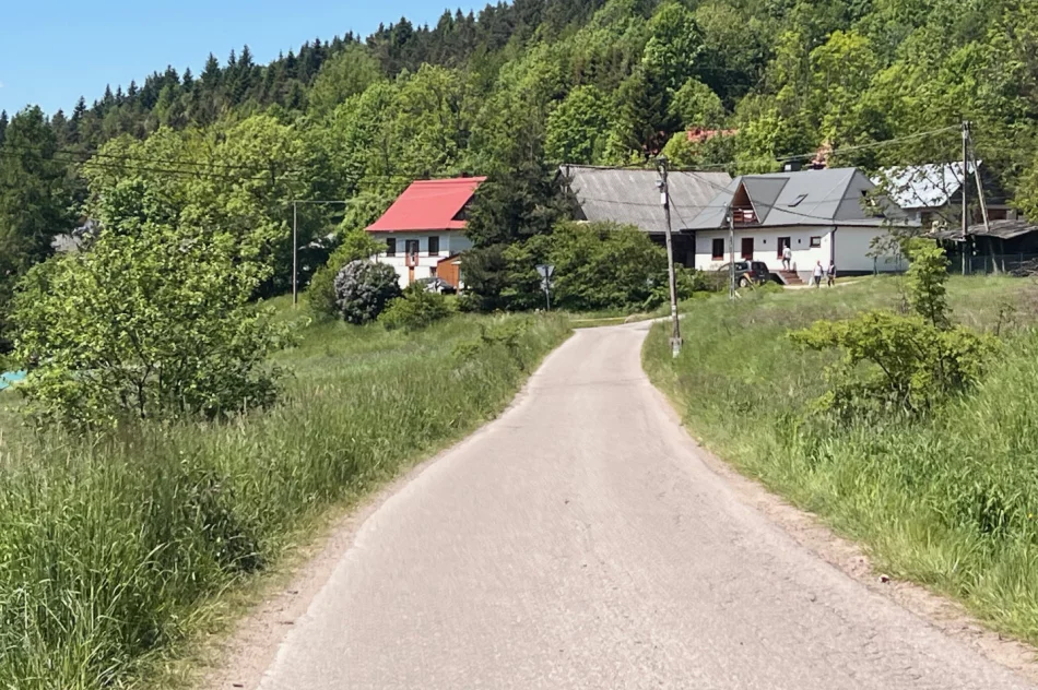 Drogą osiedlową jeżdżą TIR’y i tworzą się zatory. Błąd w Google Maps - zdjęcie 5