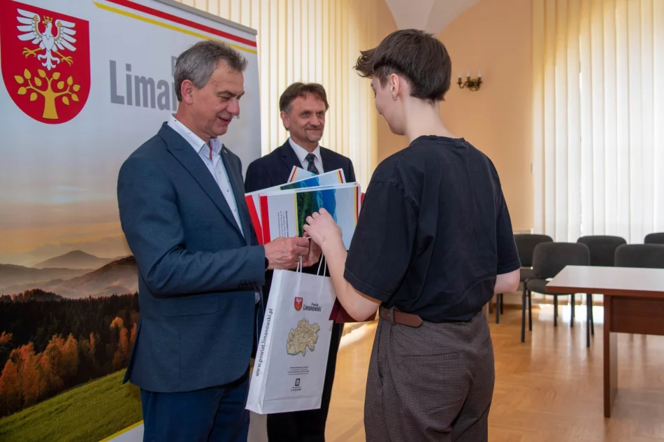 Nagrody dla 20 uczniów - zdjęcie 6