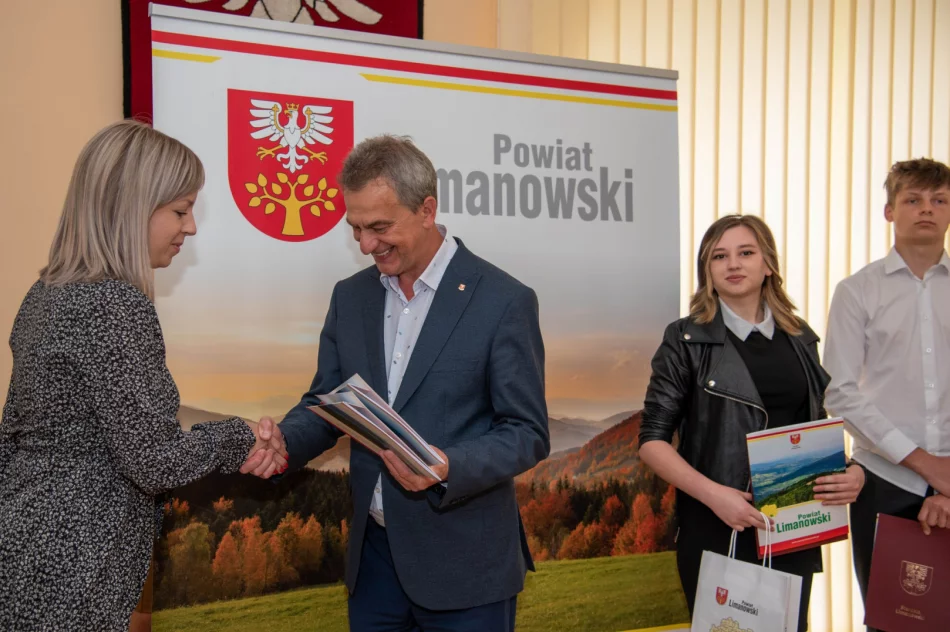 Nagrody dla 20 uczniów - zdjęcie 8