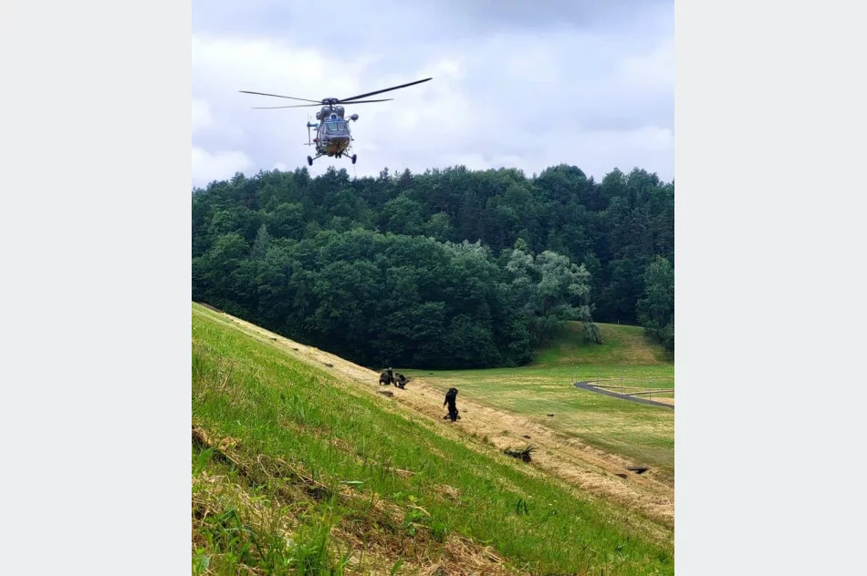 GOPR i Policja połączyły siły w szkoleniu z udziałem śmigłowca - zdjęcie 8