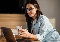 Prof. Paszkiel: być może smartfonami będzie się sterowało z pomocą myśli - zdjęcie główne