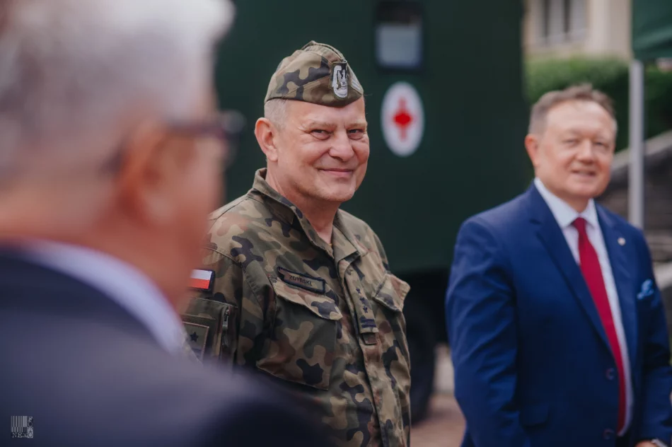 Wmurowanie aktu erekcyjnego budowy wojskowego kompleksu 114 batalionu lekkiej piechoty WOT - zdjęcie 3