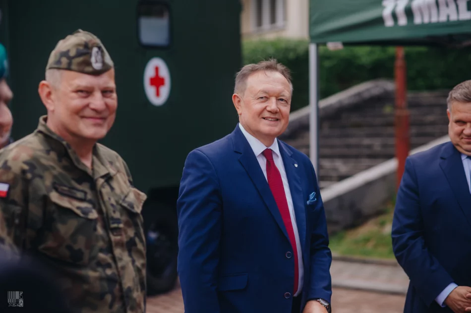 Wmurowanie aktu erekcyjnego budowy wojskowego kompleksu 114 batalionu lekkiej piechoty WOT - zdjęcie 4