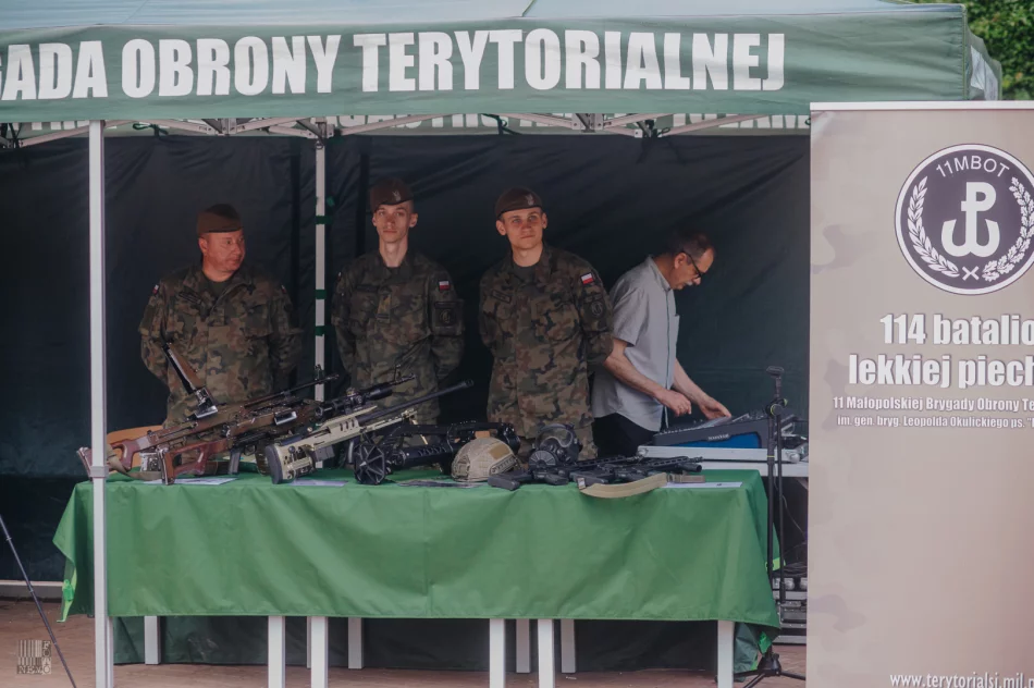 Wmurowanie aktu erekcyjnego budowy wojskowego kompleksu 114 batalionu lekkiej piechoty WOT - zdjęcie 6