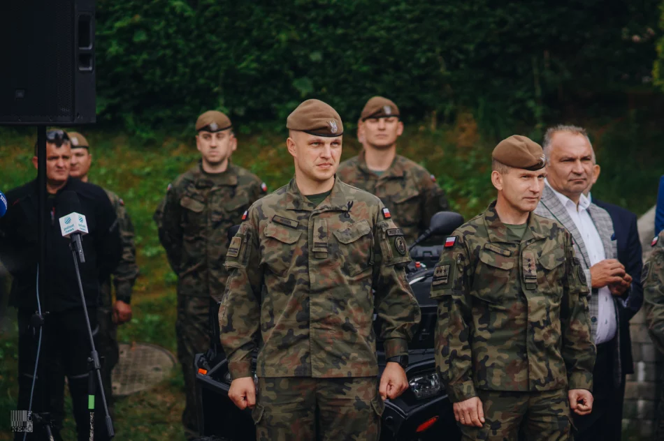 Wmurowanie aktu erekcyjnego budowy wojskowego kompleksu 114 batalionu lekkiej piechoty WOT - zdjęcie 16