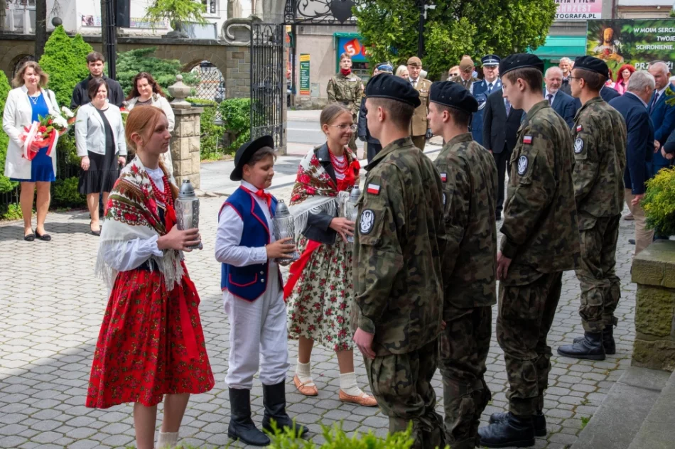 Oddano hołd ofiarom niemieckich nazistowskich obozów - zdjęcie 6