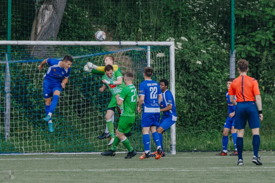 Derbowy pojedynek Sokoła Słopnice z Zalesiankę Zalesie - zdjęcie 3