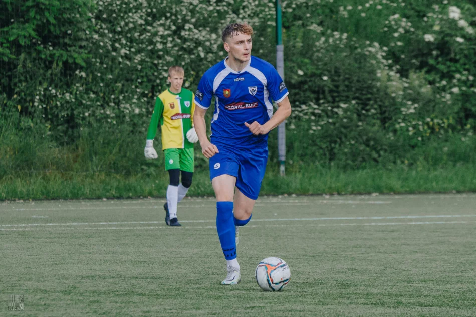 Derbowy pojedynek Sokoła Słopnice z Zalesiankę Zalesie - zdjęcie 5