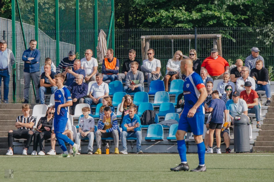 Derbowy pojedynek Sokoła Słopnice z Zalesiankę Zalesie - zdjęcie 9