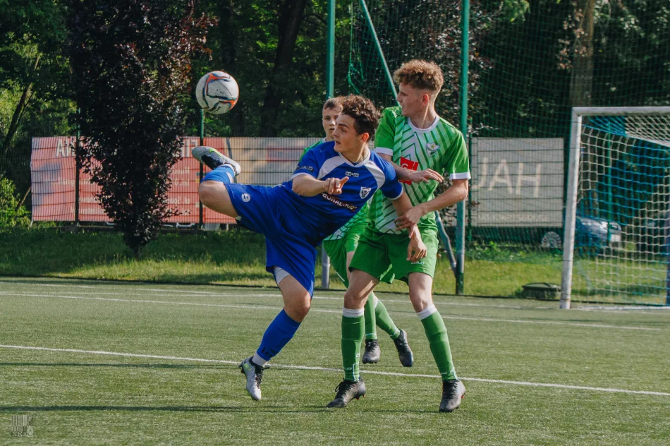 Derbowy pojedynek Sokoła Słopnice z Zalesiankę Zalesie - zdjęcie 15