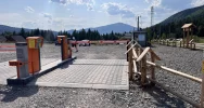 Znak zakazu szpeci pomnik i miejsce uroczystości - zdjęcie 3