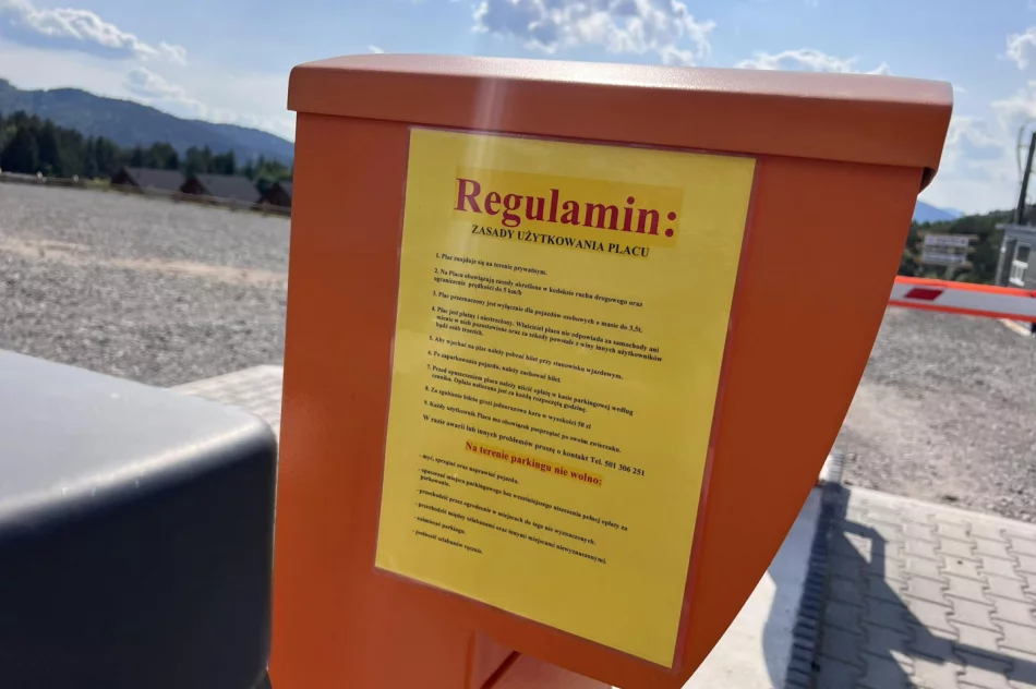 Znak zakazu szpeci pomnik i miejsce uroczystości - zdjęcie 6