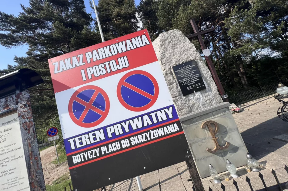 Znak zakazu szpeci pomnik i miejsce uroczystości - zdjęcie 7