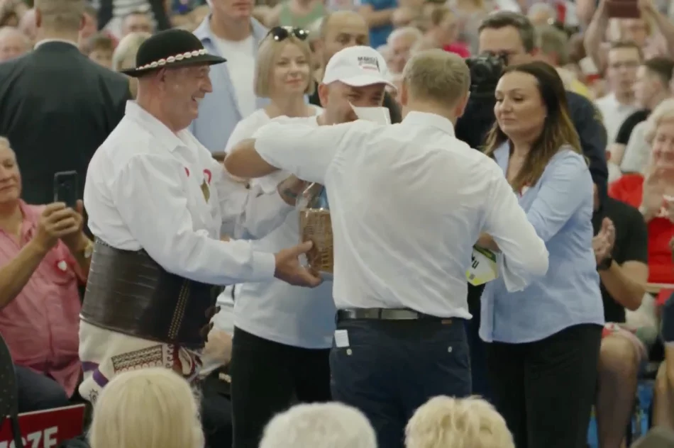 Donald Tusk ma przyjechać do Limanowej przed wyborami - zdjęcie 20
