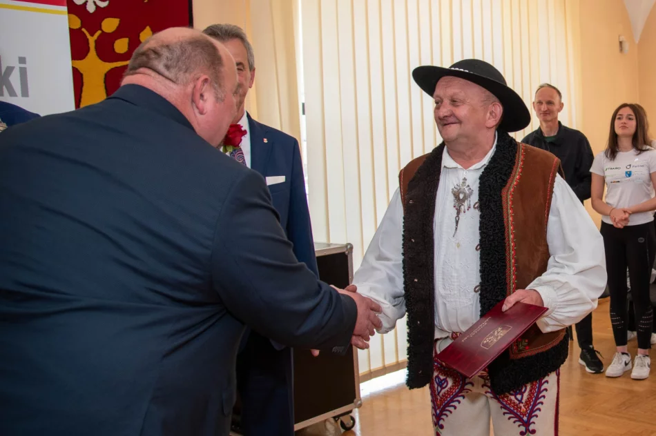 Realizując pasje, promują Limanowszczyznę  - zdjęcie 3