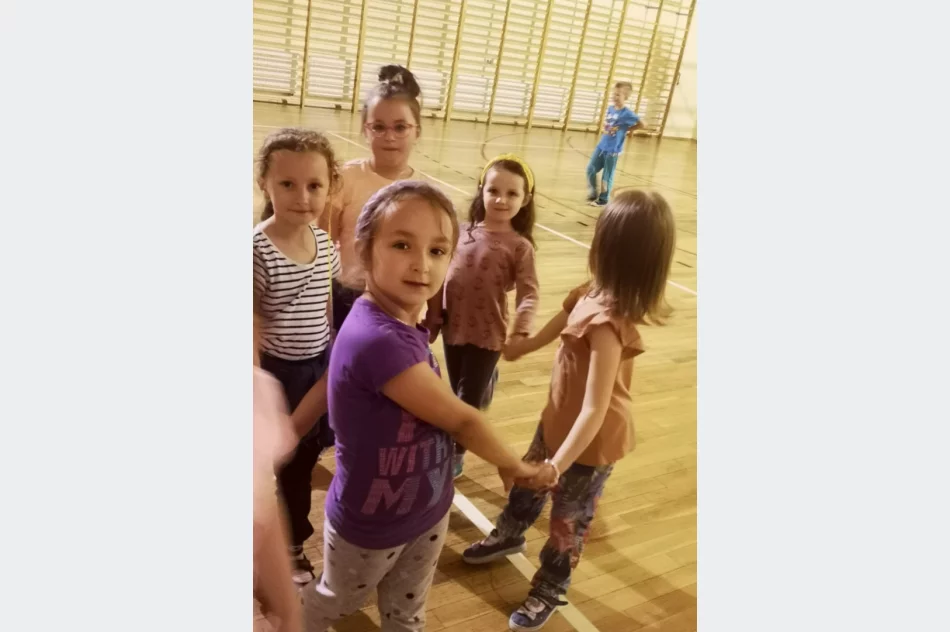 Noc w Przedszkolu w Szkole Podstawowej w Starej Wsi nr 1 - zdjęcie 4