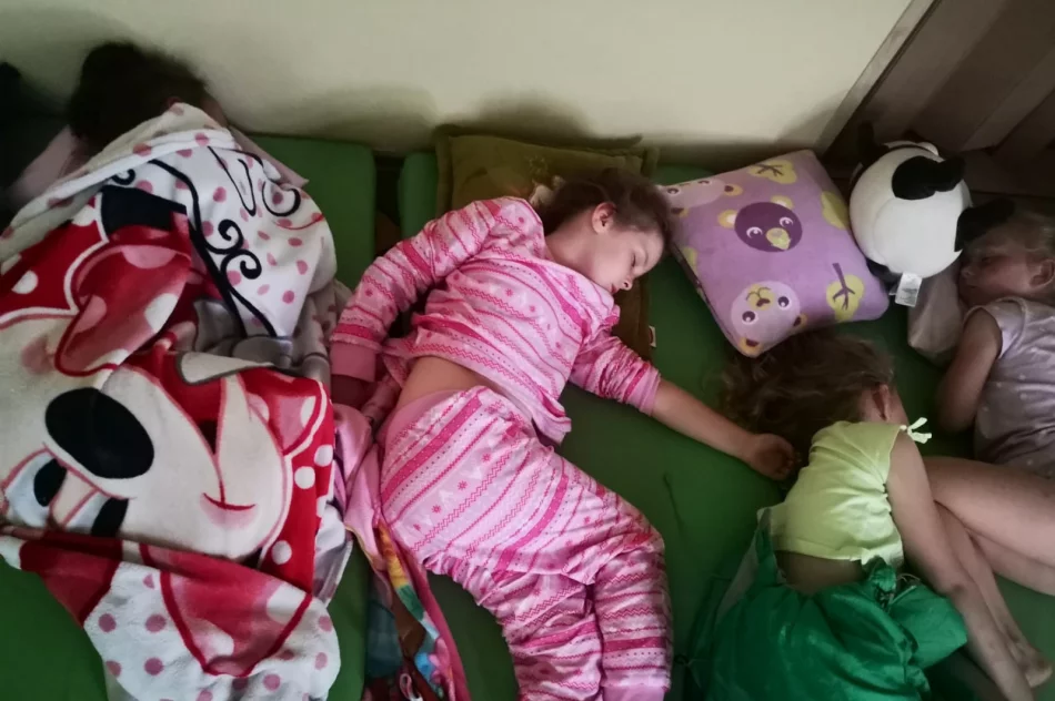 Noc w Przedszkolu w Szkole Podstawowej w Starej Wsi nr 1 - zdjęcie 15