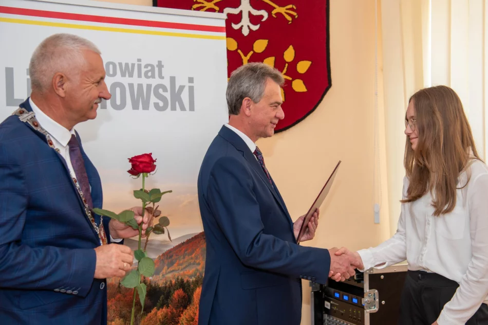 Nagrodzeni za wyniki w sportowej rywalizacji  - zdjęcie 9