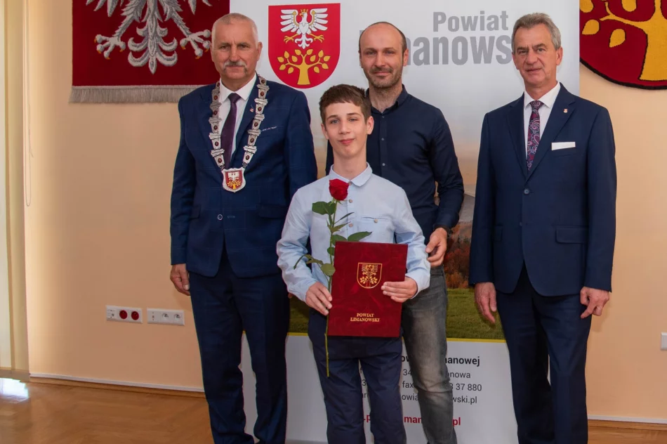 Nagrodzeni za wyniki w sportowej rywalizacji  - zdjęcie 15