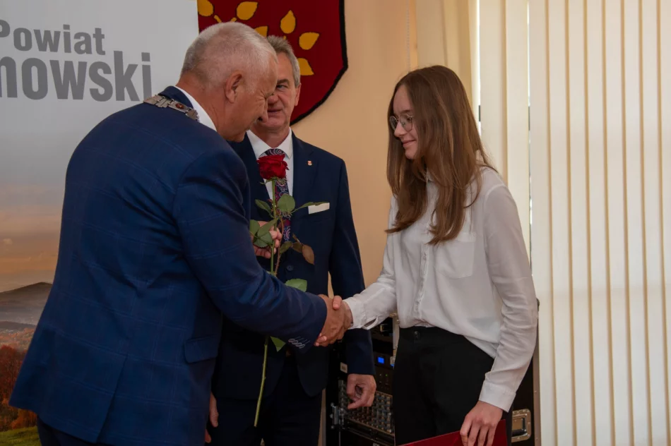 Nagrodzeni za wyniki w sportowej rywalizacji  - zdjęcie 16