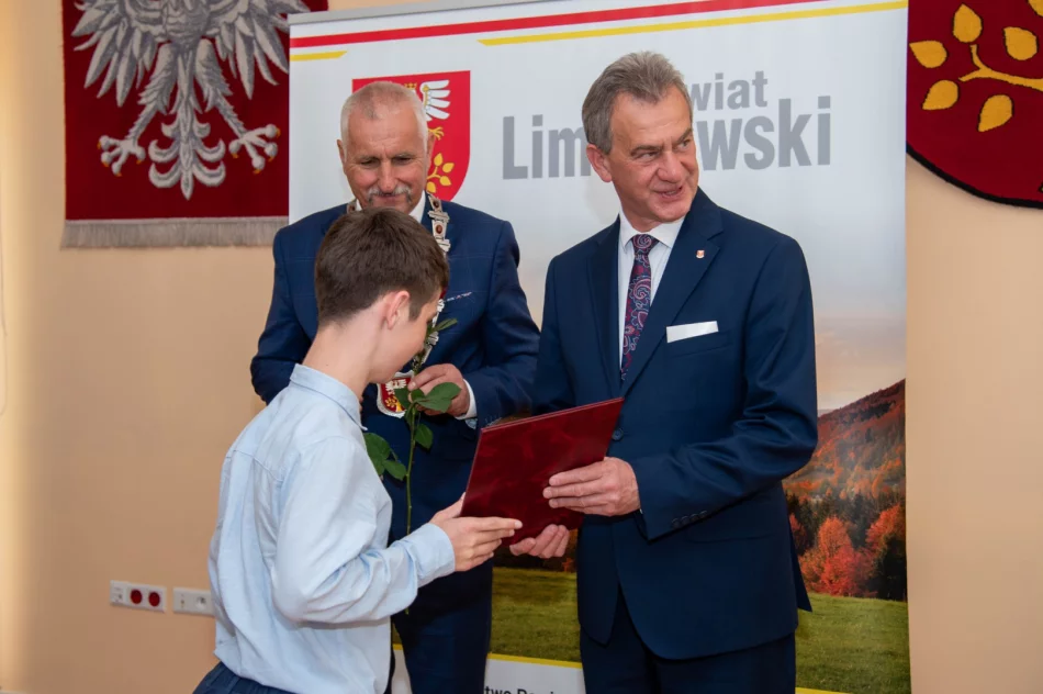 Nagrodzeni za wyniki w sportowej rywalizacji  - zdjęcie 17