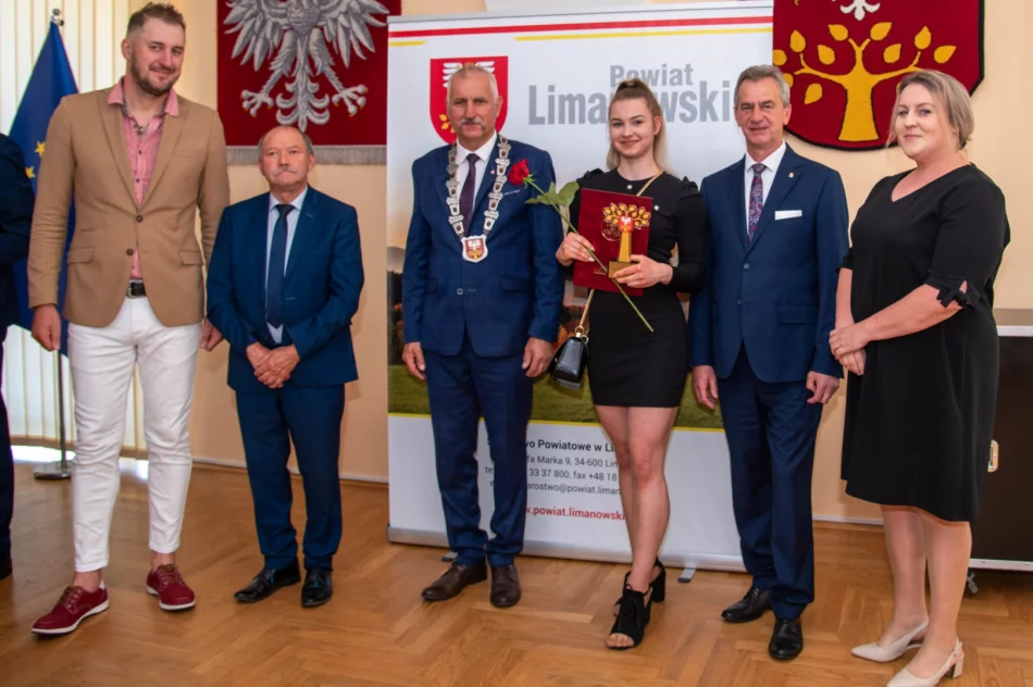 Nagrodzeni za wyniki w sportowej rywalizacji  - zdjęcie 20