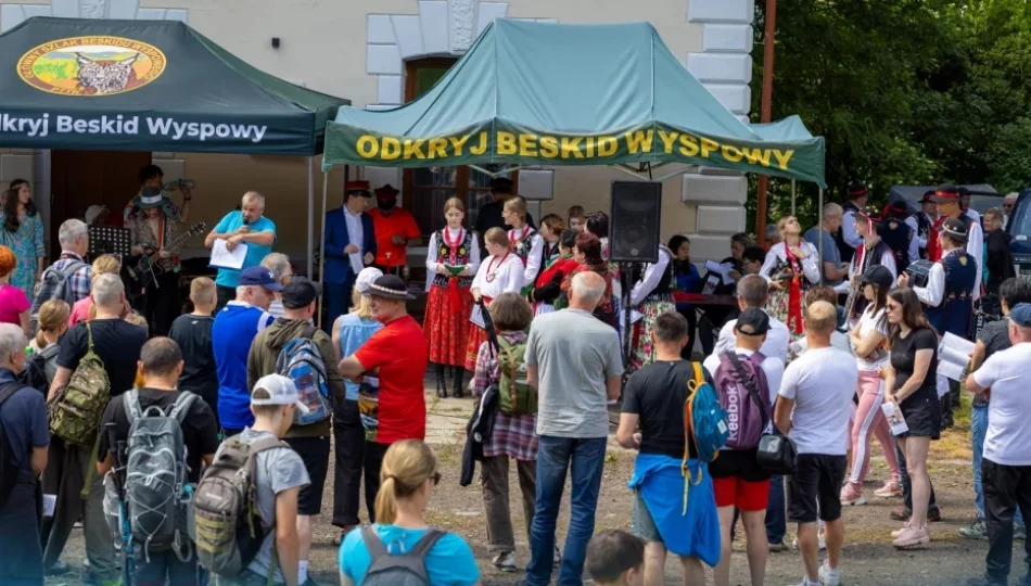 Akcja Odkryj Beskid Wyspowy powróciła na Śnieżnicę - zdjęcie 1