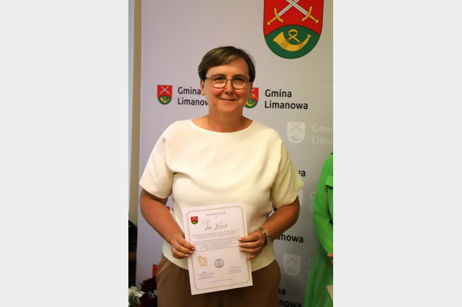 Podsumowanie roku szkolnego 2022/2023 oraz nagrody za szczególne osiągnięcia - zdjęcie 4