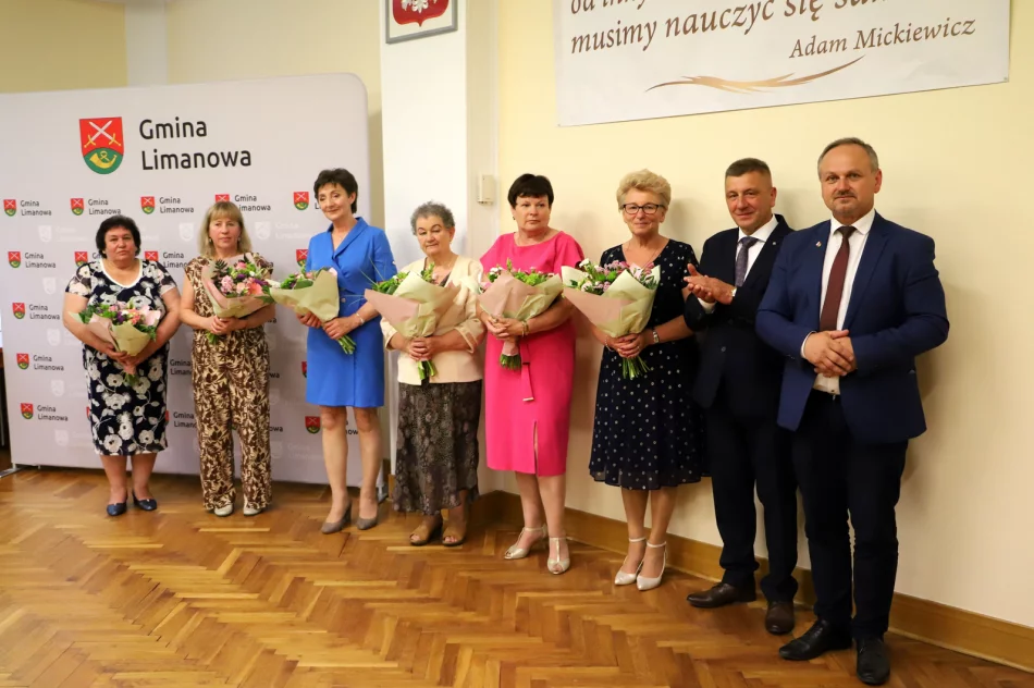 Podsumowanie roku szkolnego 2022/2023 oraz nagrody za szczególne osiągnięcia - zdjęcie 14