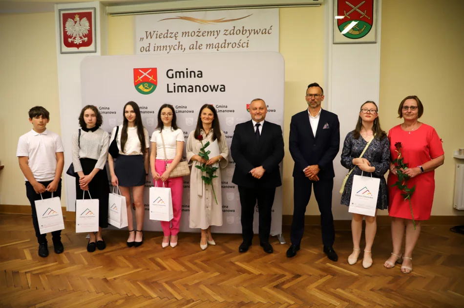 Podsumowanie roku szkolnego 2022/2023 oraz nagrody za szczególne osiągnięcia - zdjęcie 15