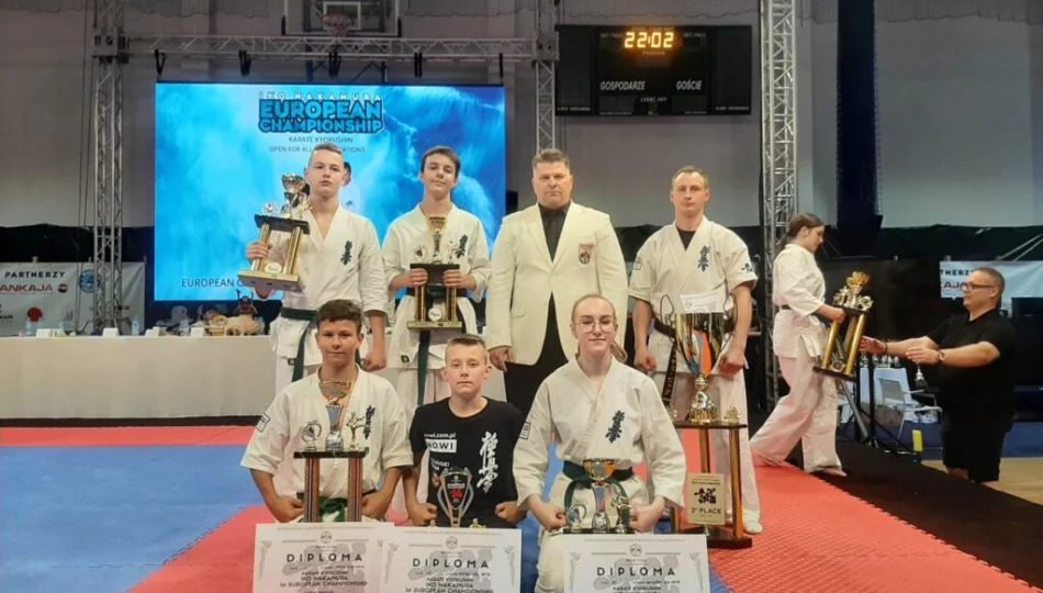 10 medali dla zawodników Limanowskiego Klubu Kyokushin na Mistrzostwach Europy IKO Nakamura w Białymstoku - zdjęcie 1