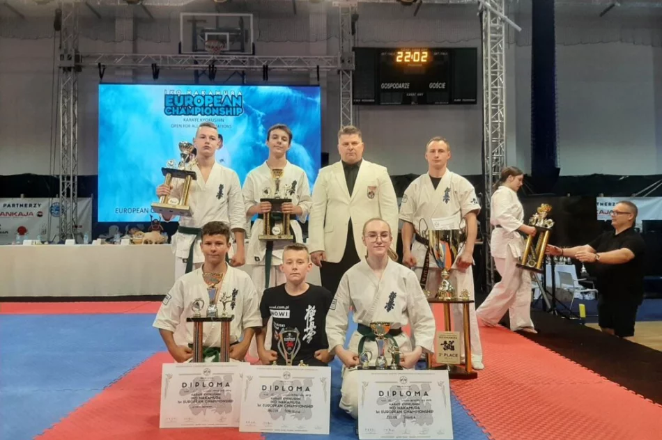 10 medali dla zawodników Limanowskiego Klubu Kyokushin na Mistrzostwach Europy IKO Nakamura w Białymstoku - zdjęcie 2