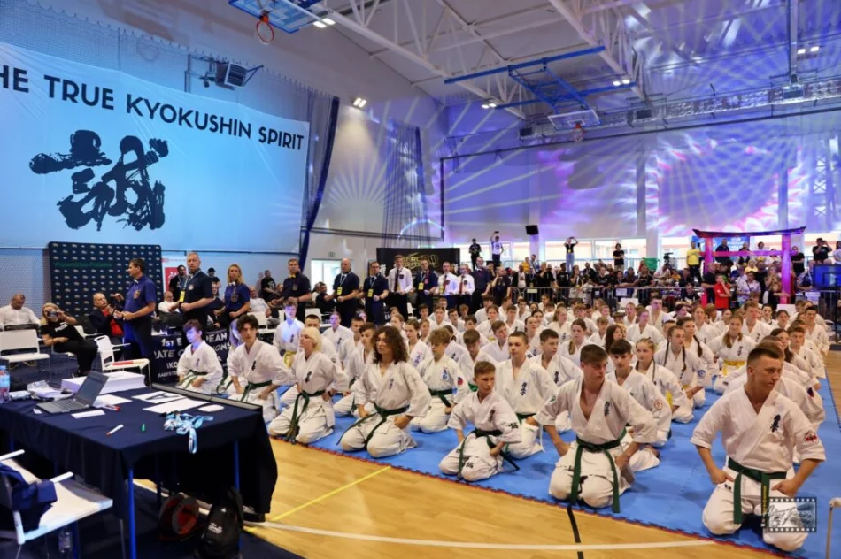 10 medali dla zawodników Limanowskiego Klubu Kyokushin na Mistrzostwach Europy IKO Nakamura w Białymstoku - zdjęcie 9