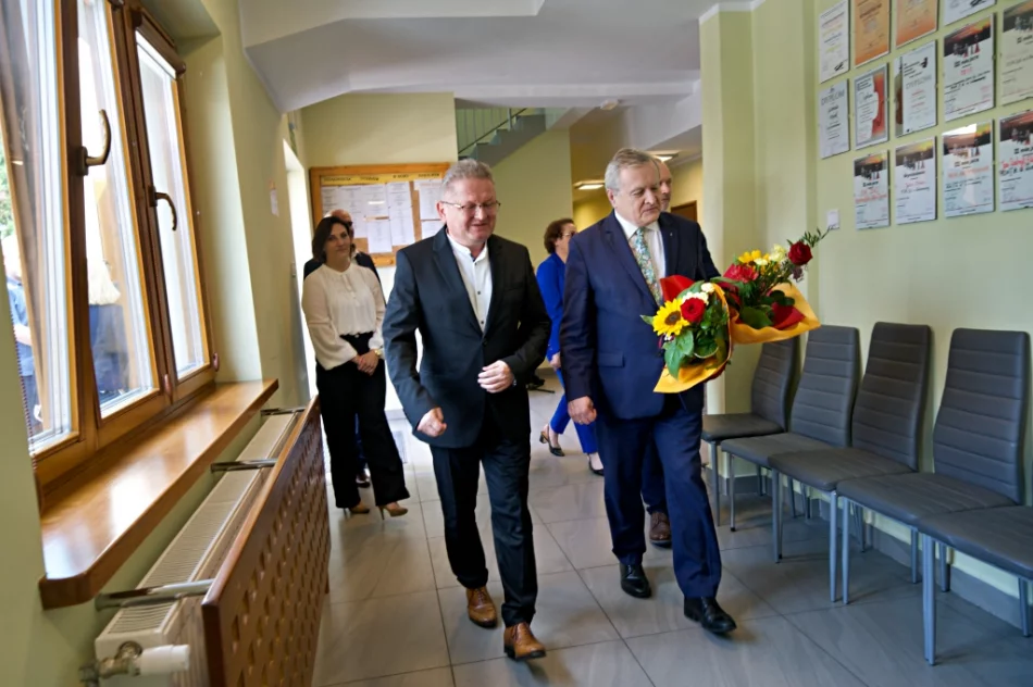Minister Piotr Gliński w Limanowej - zdjęcie 7