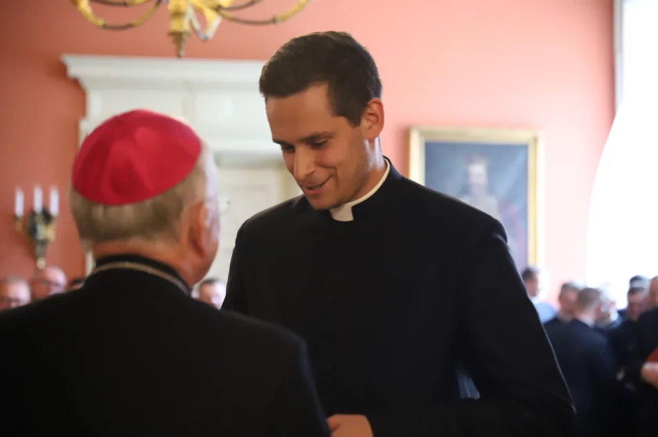 Ogrom zmian wśród księży. Zmiana na Śnieżnicy i w Kasince Małej - zdjęcie 2