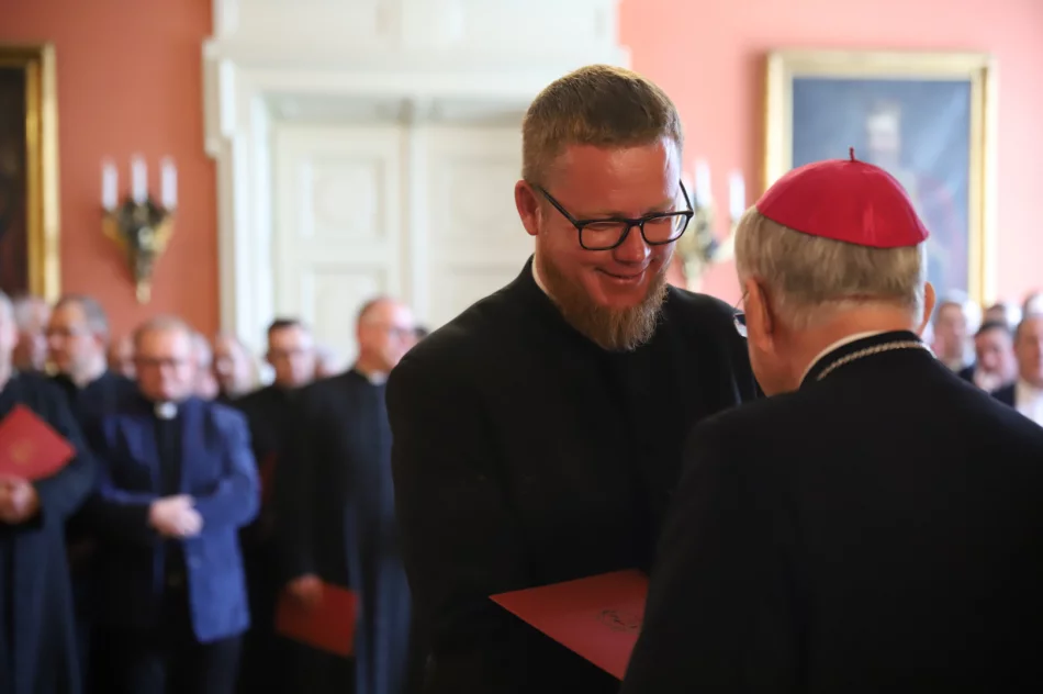Ogrom zmian wśród księży. Zmiana na Śnieżnicy i w Kasince Małej - zdjęcie 13