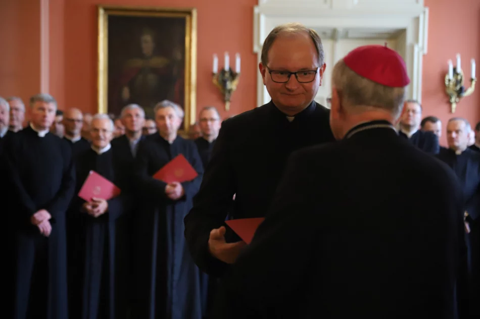 Ogrom zmian wśród księży. Zmiana na Śnieżnicy i w Kasince Małej - zdjęcie 15