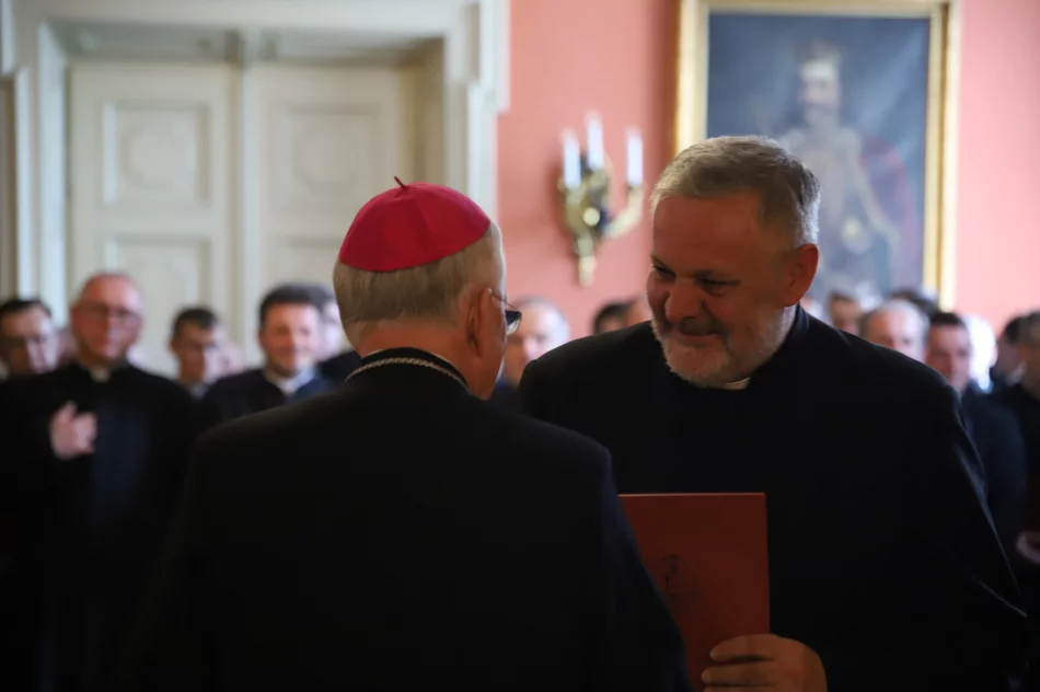 Ogrom zmian wśród księży. Zmiana na Śnieżnicy i w Kasince Małej - zdjęcie 16