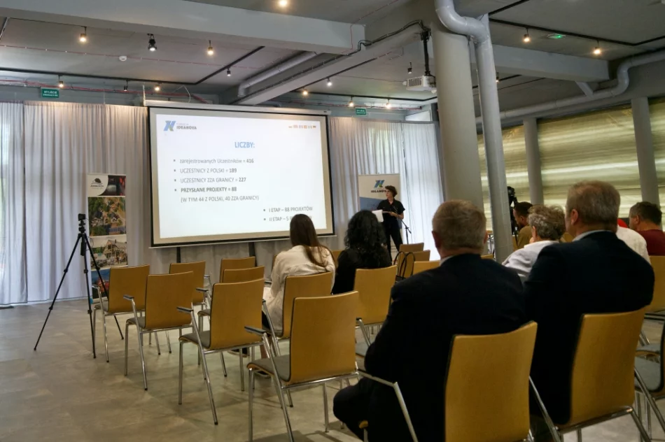 Zaprezentowano koncepcje i... obiekcje do budowy "schroniska" - zdjęcie 7